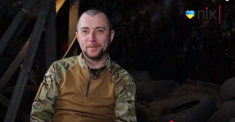 Не вітаю я такі вчинки жінок: військовий з Франківська про стосунки на відстані (ВІДЕО)