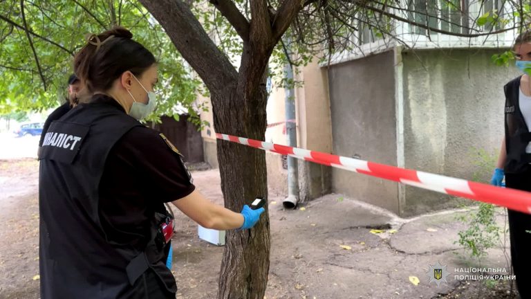 На Одещині знайшли мертвою 7-річну дівчинку, яку розшукували майже добу (ФОТО) 8 6854393b5bf6c043359306