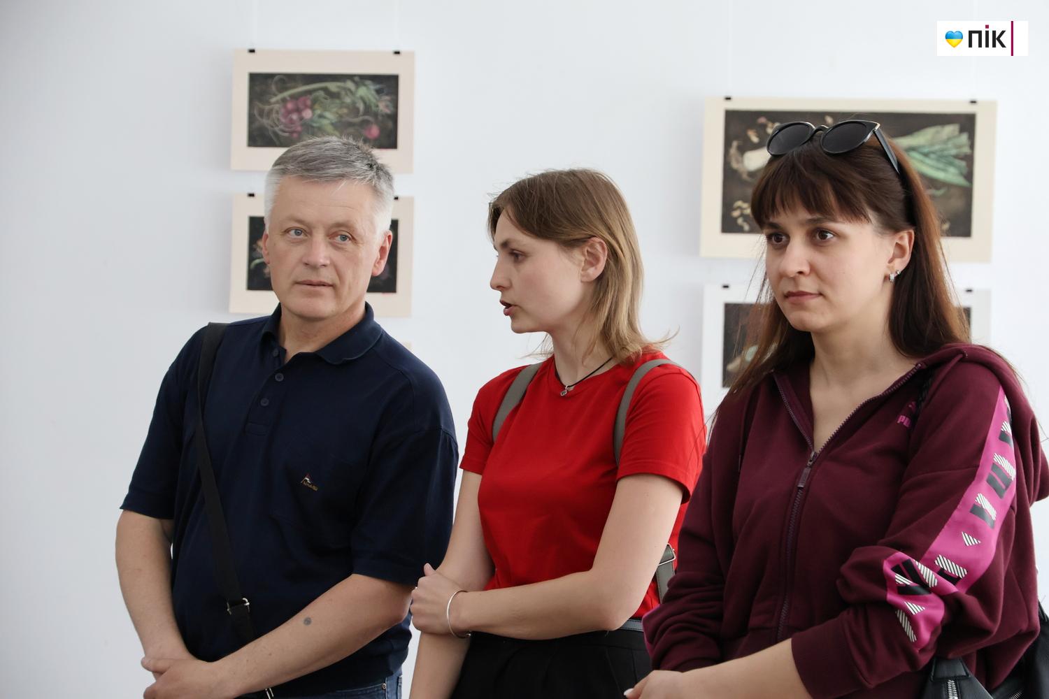 У Франківську відкрили виставку художниці-графіка Оксани Стратійчук (ФОТО) 10 IMG 0392 resize