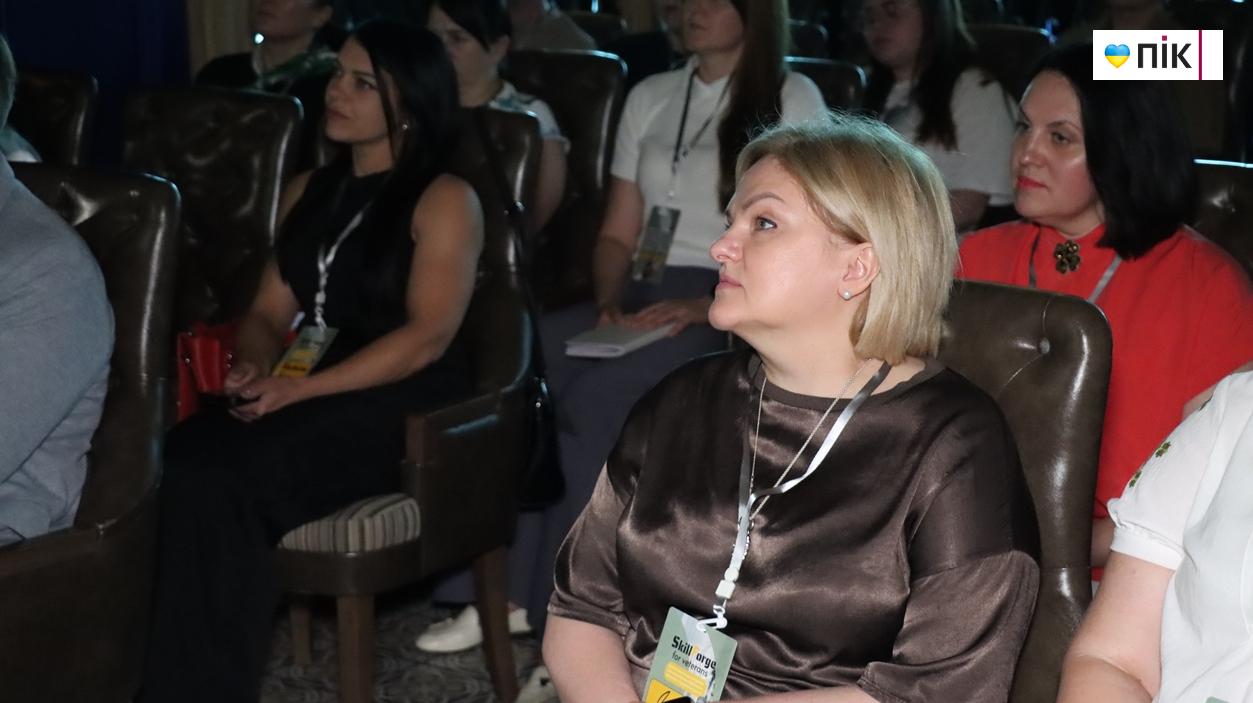 У Чернівцях відбувся регіональний форум «Сила ветеранської спільноти: майбутнє громад разом» 12 IMG 7825