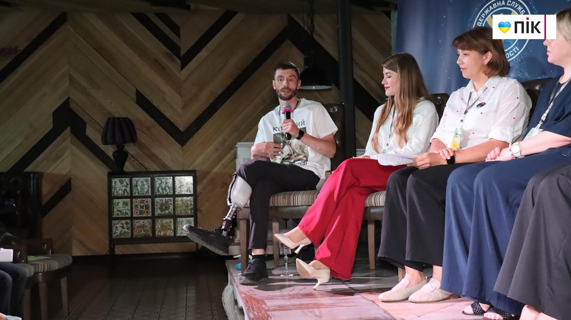 У Чернівцях відбувся регіональний форум «Сила ветеранської спільноти: майбутнє громад разом» 56 IMG 8440