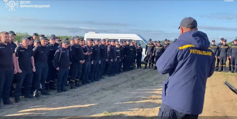 Тривають пошуки 5-річного хлопчика на Коломийщині: що відомо (ВІДЕО) 7 photo 5379979599972266449 w e1750406496240