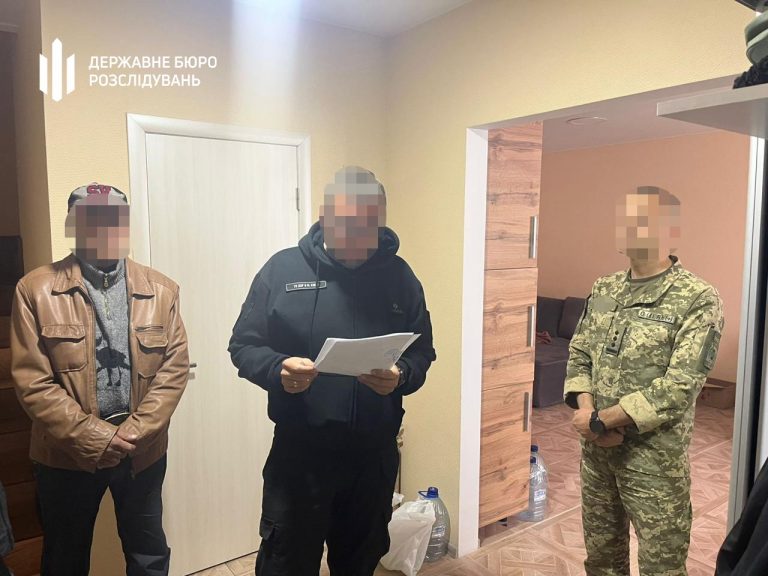 Командир військової частини дав хабаря голові ВЛК, щоб уникнути зони бойових дій (ФОТО) 1 u kievi dbr vikrilo komandira vijskovoi chastini yakij ne hotiv ihati na front i virishiv zaplatiti za pravilne rishennya vlk 5