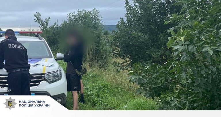 З'їхав у кювет: на Надвірнянщині загинув 48-річний мотоцикліст (ФОТО) 2 З'їхав у кювет: на Надвірнянщині загинув 48-річний мотоцикліст (ФОТО)