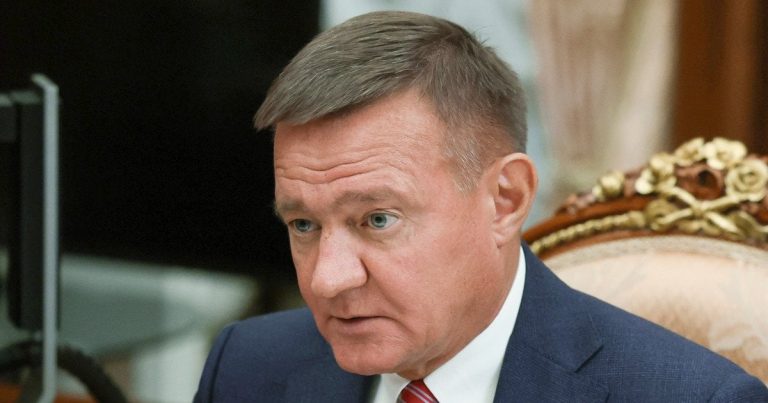 Путін звільним міністра транспорту РФ: він застрелився