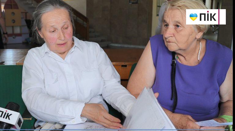 У Франківську жителі вулиці Целевича просять мера зберегти капличку (ФОТО)