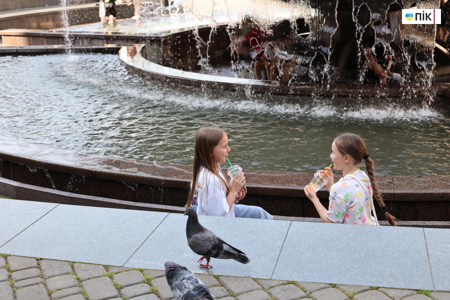 Люди Прикарпаття: як франківці рятуються від спеки (ФОТО) 19 G71A4755 resize