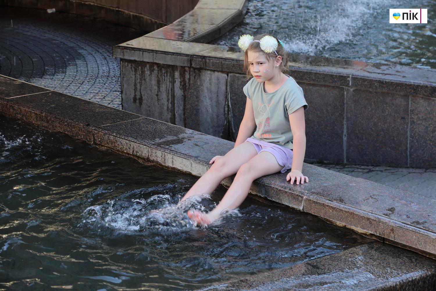 Люди Прикарпаття: як франківці рятуються від спеки (ФОТО) 14 IMG 7896 resize