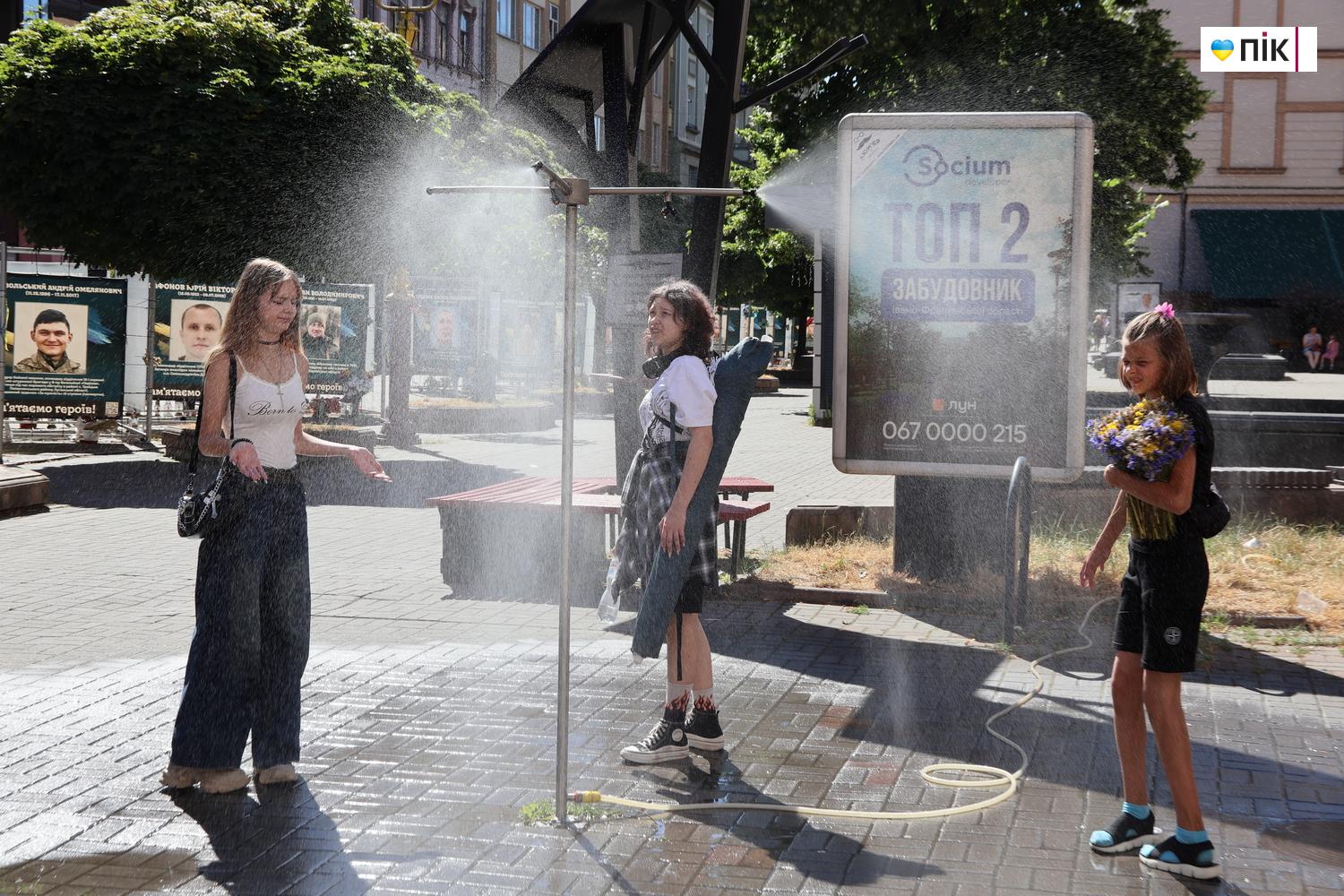 Люди Прикарпаття: як франківці рятуються від спеки (ФОТО) 7 IMG 8039 resize