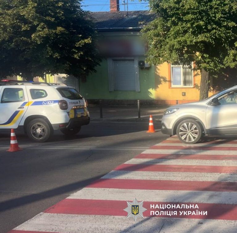 У Франківську водійка «Renault» наїхала на жінку-пішохода (ФОТО) 8 533807613 769095745764657 8189301805229149381 n