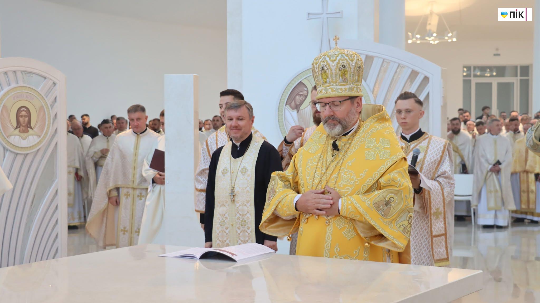 У Старуні освятили перший в Україні храм УГКЦ з підземною базилікою (ФОТОРЕПОРТАЖ) 17 535078601 1202422274977905 3655245073340291090 n