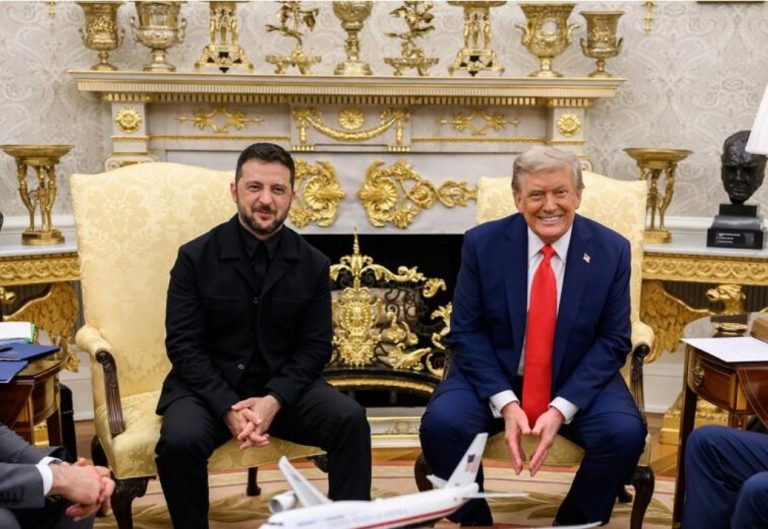 “Індекс каміна”: як Трамп “золотить” Овальний кабінет 5 “Індекс каміна”: як Трамп “золотить” Овальний кабінет