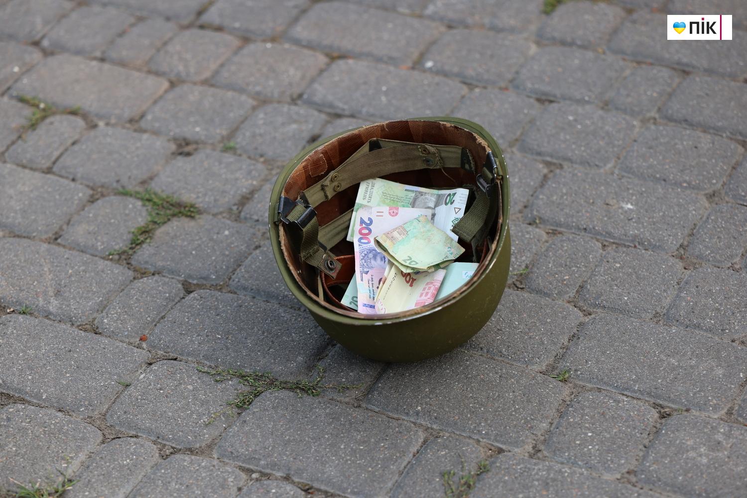 Люди Прикарпаття: благодійний концерт “На шапку” в Івано-Франківську (ФОТО) 58 G71A3498 resize