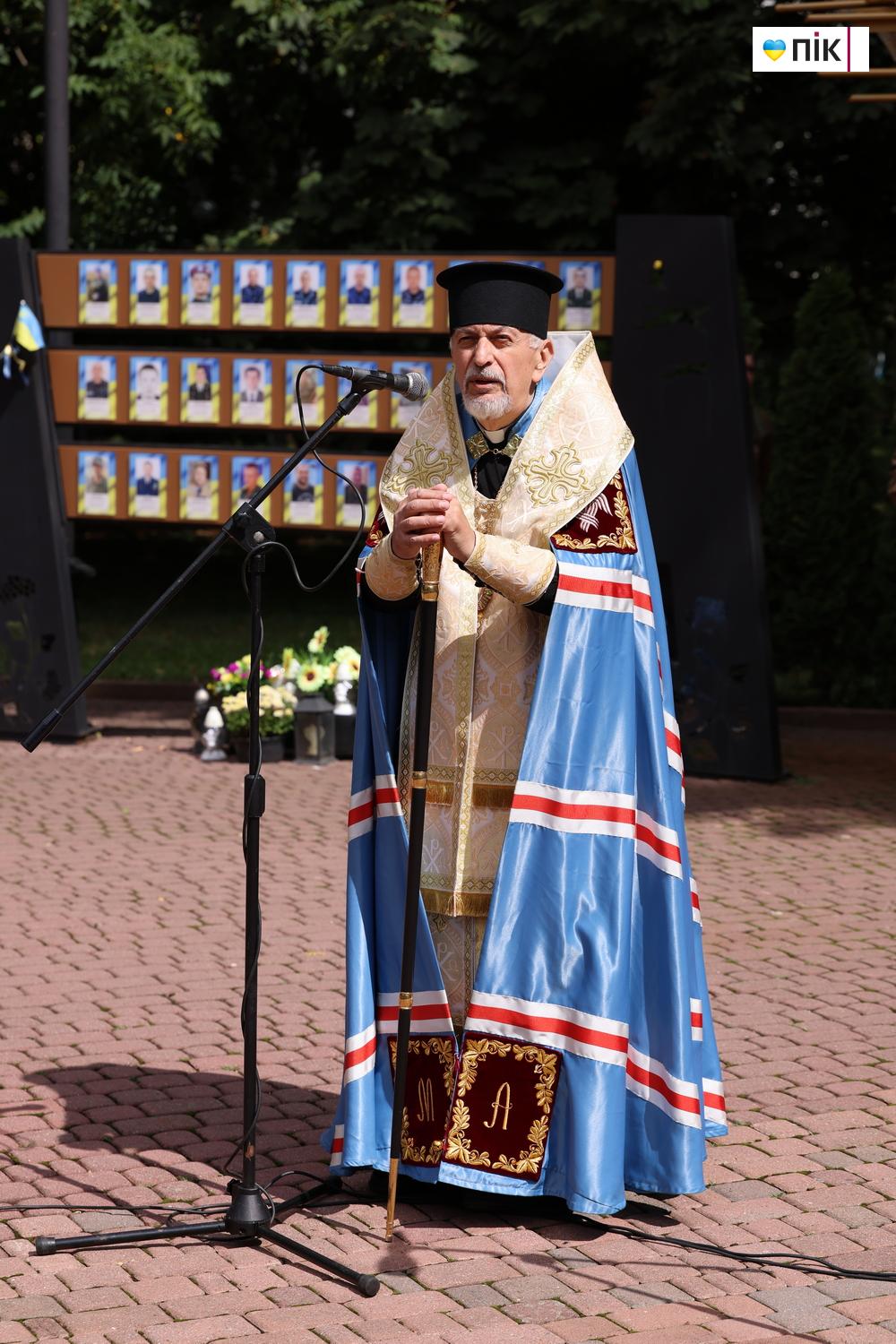 Люди Прикарпаття: День Незалежності в Івано-Франківську (ФОТО) 10 G71A3877 resize