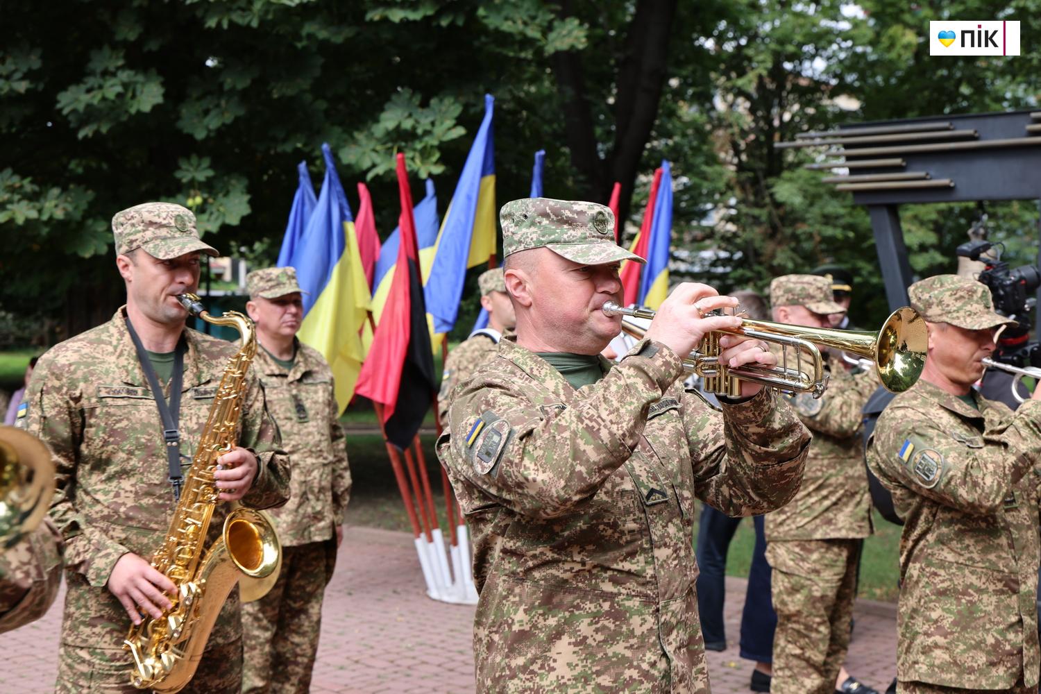 Люди Прикарпаття: День Незалежності в Івано-Франківську (ФОТО) 5 G71A4351 resize