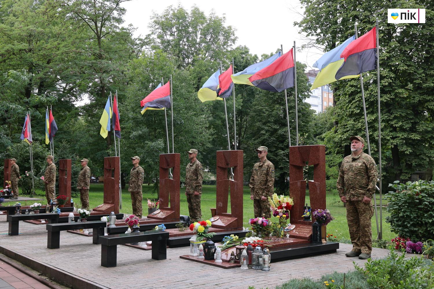 Люди Прикарпаття: День Незалежності в Івано-Франківську (ФОТО) 4 G71A4502 resize