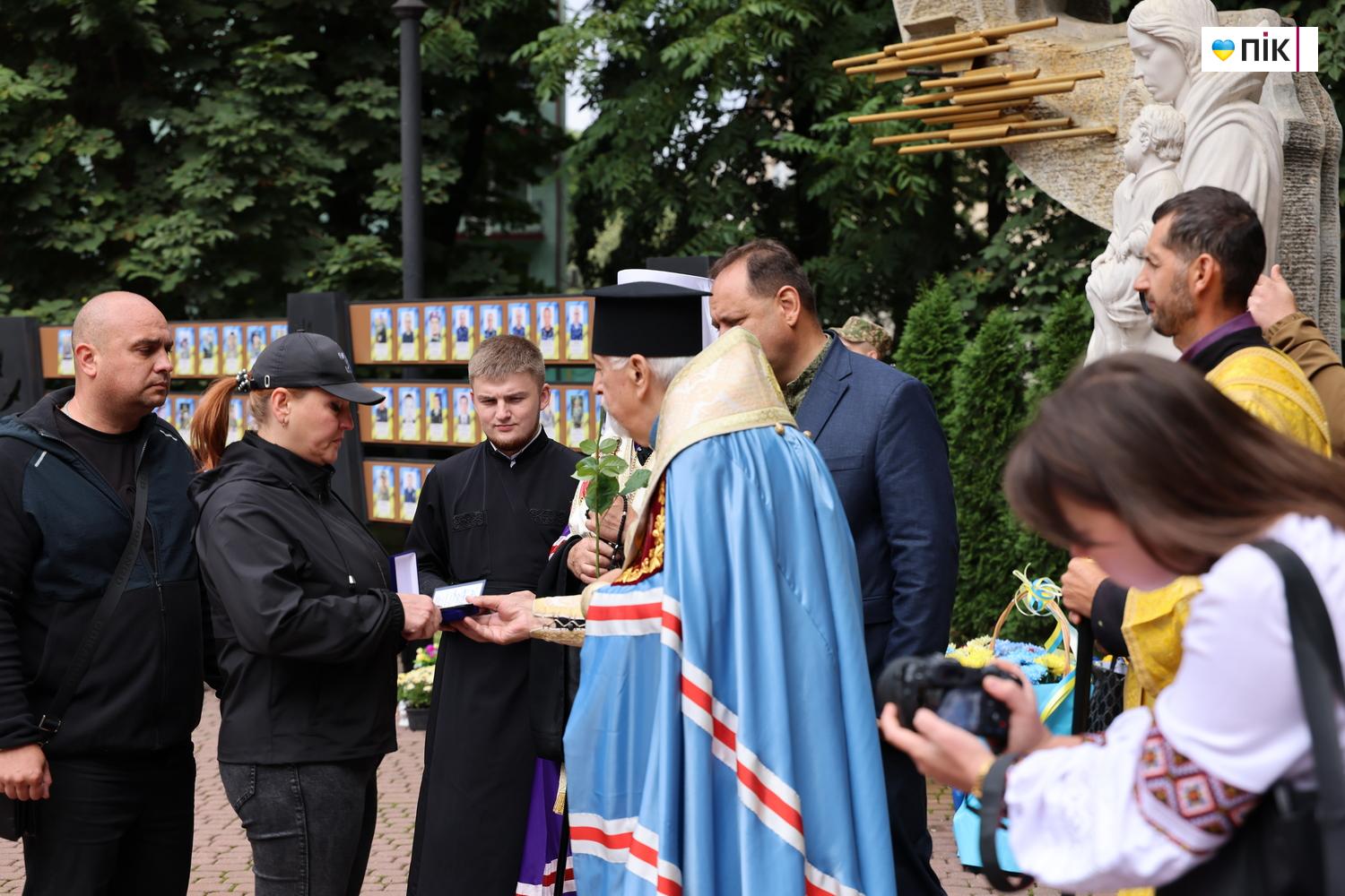Люди Прикарпаття: День Незалежності в Івано-Франківську (ФОТО) 11 G71A4732 resize