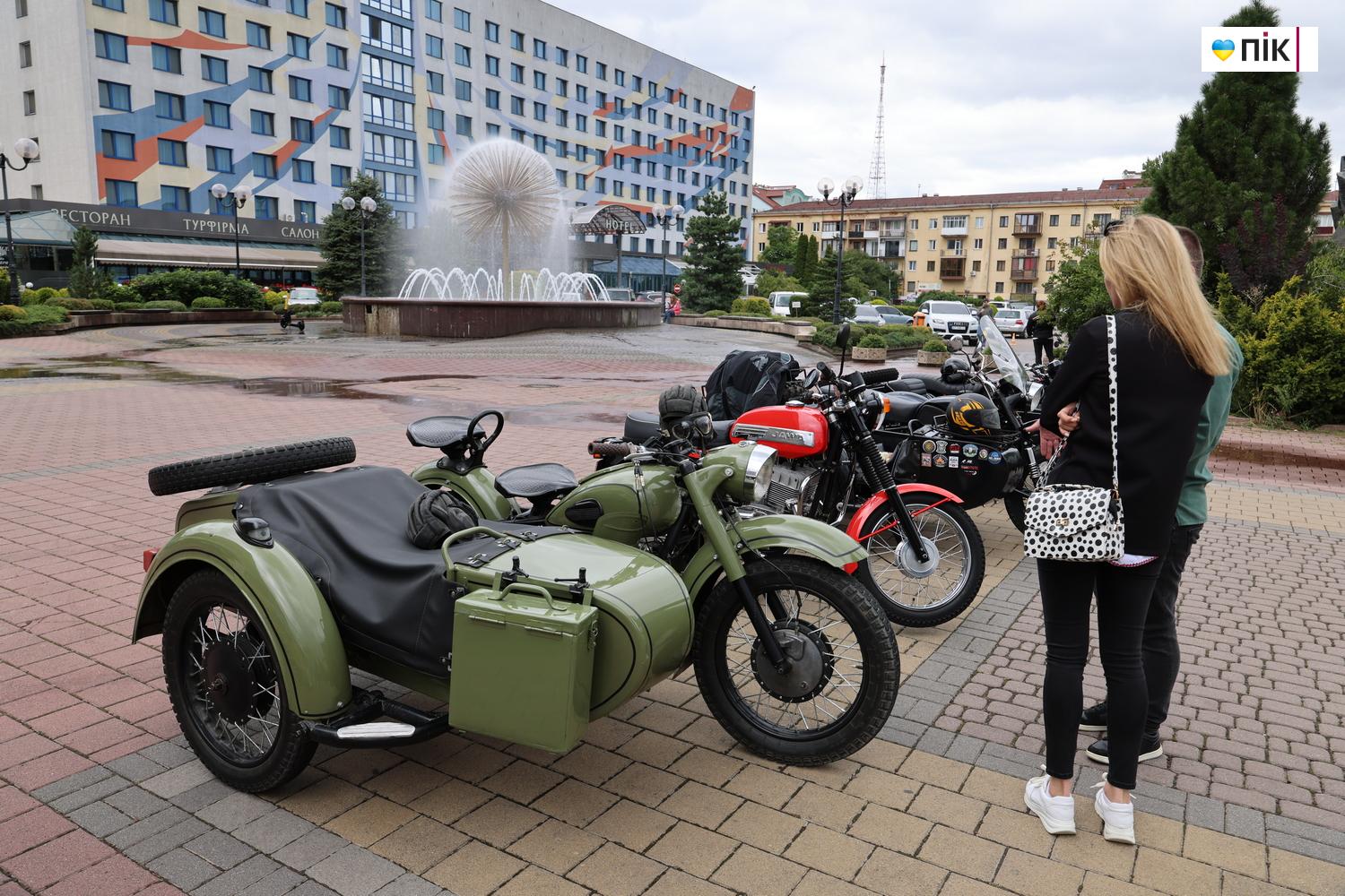 Люди Прикарпаття: День Незалежності в Івано-Франківську (ФОТО) 15 G71A4868 resize