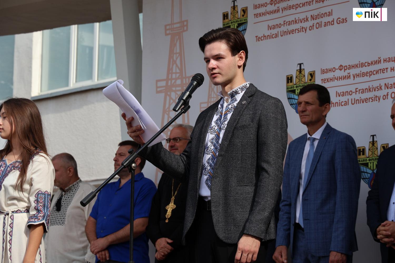 День знань у Франківську: посвята першокурсників в ІФНТУНГ (ФОТОРЕПОРТАЖ) 10 IMG 7139 resize