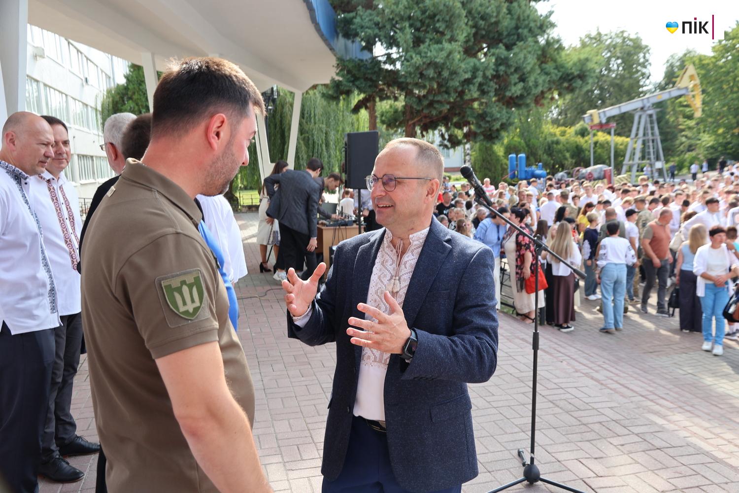 День знань у Франківську: посвята першокурсників в ІФНТУНГ (ФОТОРЕПОРТАЖ) 28 IMG 7323 resize