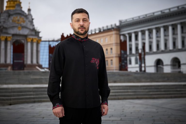 " Україна має характер": Зеленський привітав українців з Днем Незалежності (ВІДЕО) 3 e07ccb9deb5f8c1ef91a911e789b50c0 1755979227 extra large