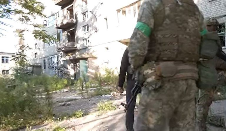 Покровськ зачистили від диверсійних груп: як зараз виглядає місто (ВІДЕО) 8 photo 2025 08 15 17 49 54