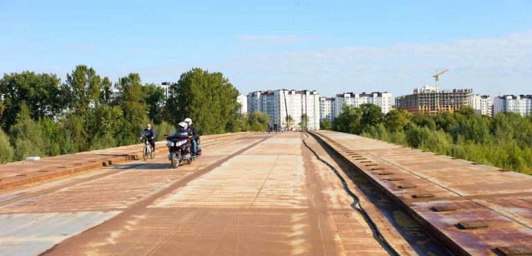 Стало відомо, коли відкриють для проїзду новий міст на Пасічну (ВІДЕО) 4 photo 2025 08 26 10 43 43