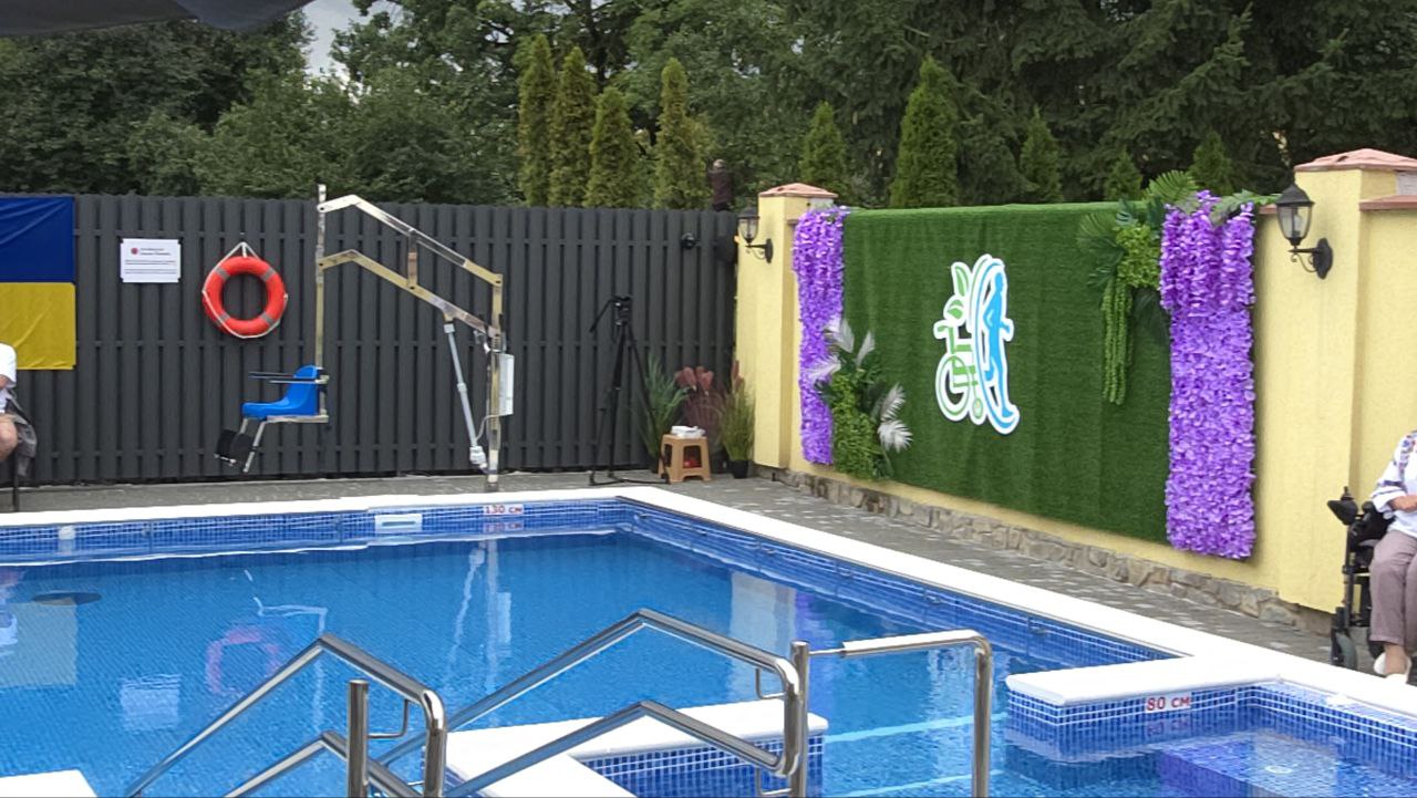 photo 34 2025 08 22 20 45 44