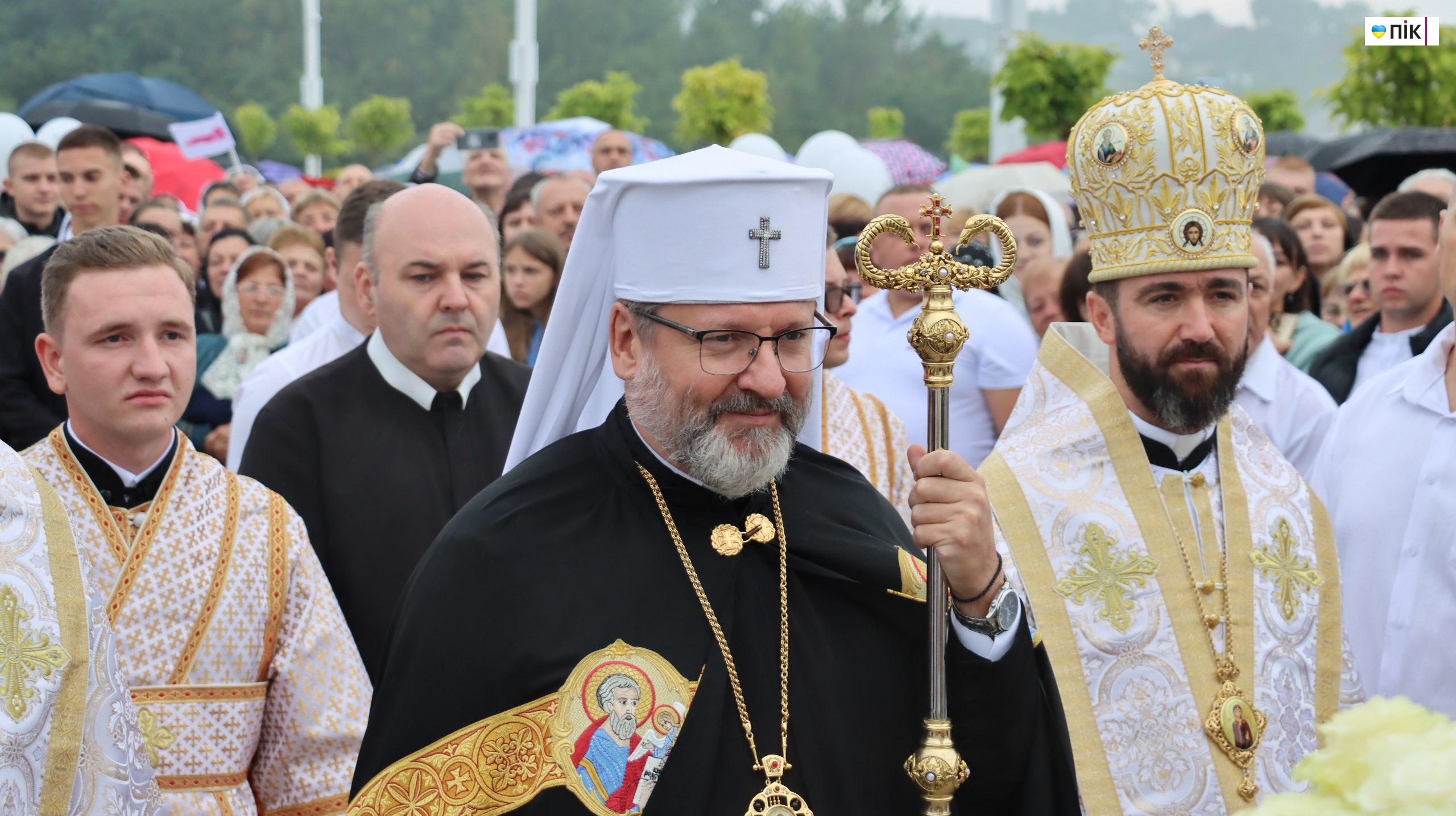 У Старуні освятили перший в Україні храм УГКЦ з підземною базилікою (ФОТОРЕПОРТАЖ) 10 photo 5280937916119515218 w