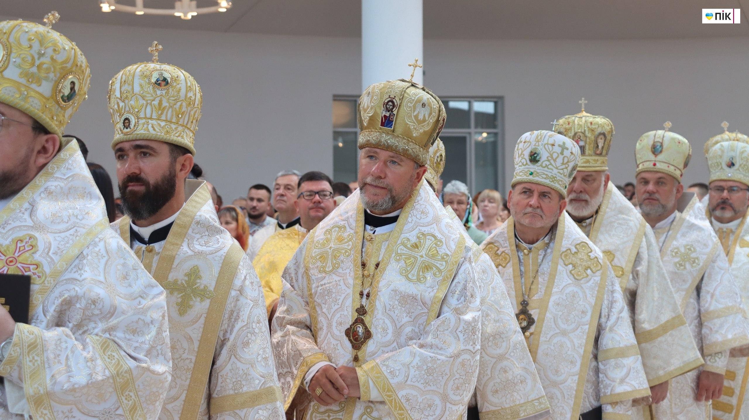 У Старуні освятили перший в Україні храм УГКЦ з підземною базилікою (ФОТОРЕПОРТАЖ) 47 photo 5280937916119515247 w