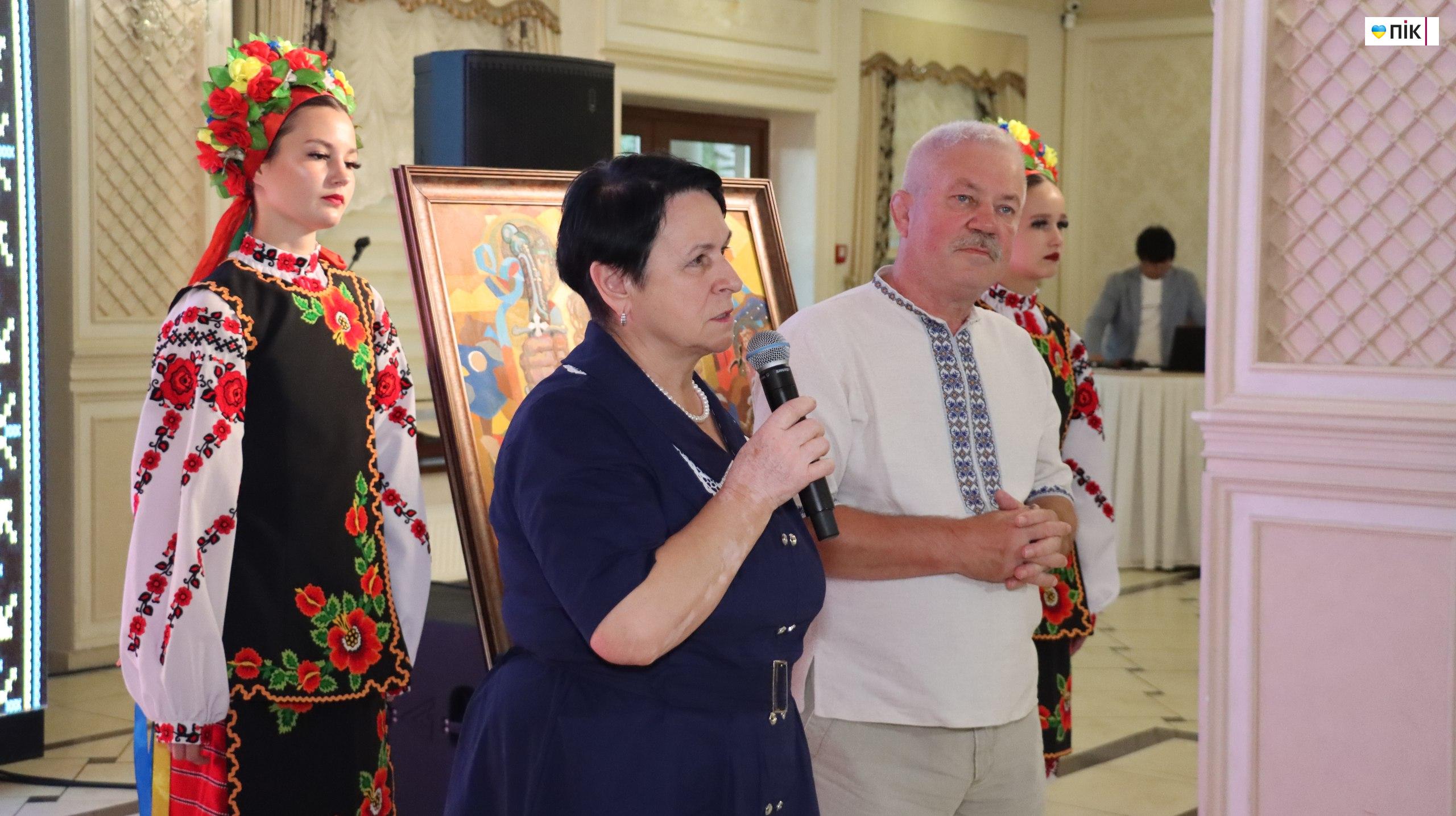 Понад 5 мільйонів зібрали на благодійному аукціоні на Івано-Франківщині (ФОТОРЕПОРТАЖ) 26 photo 5280937916119515305 w