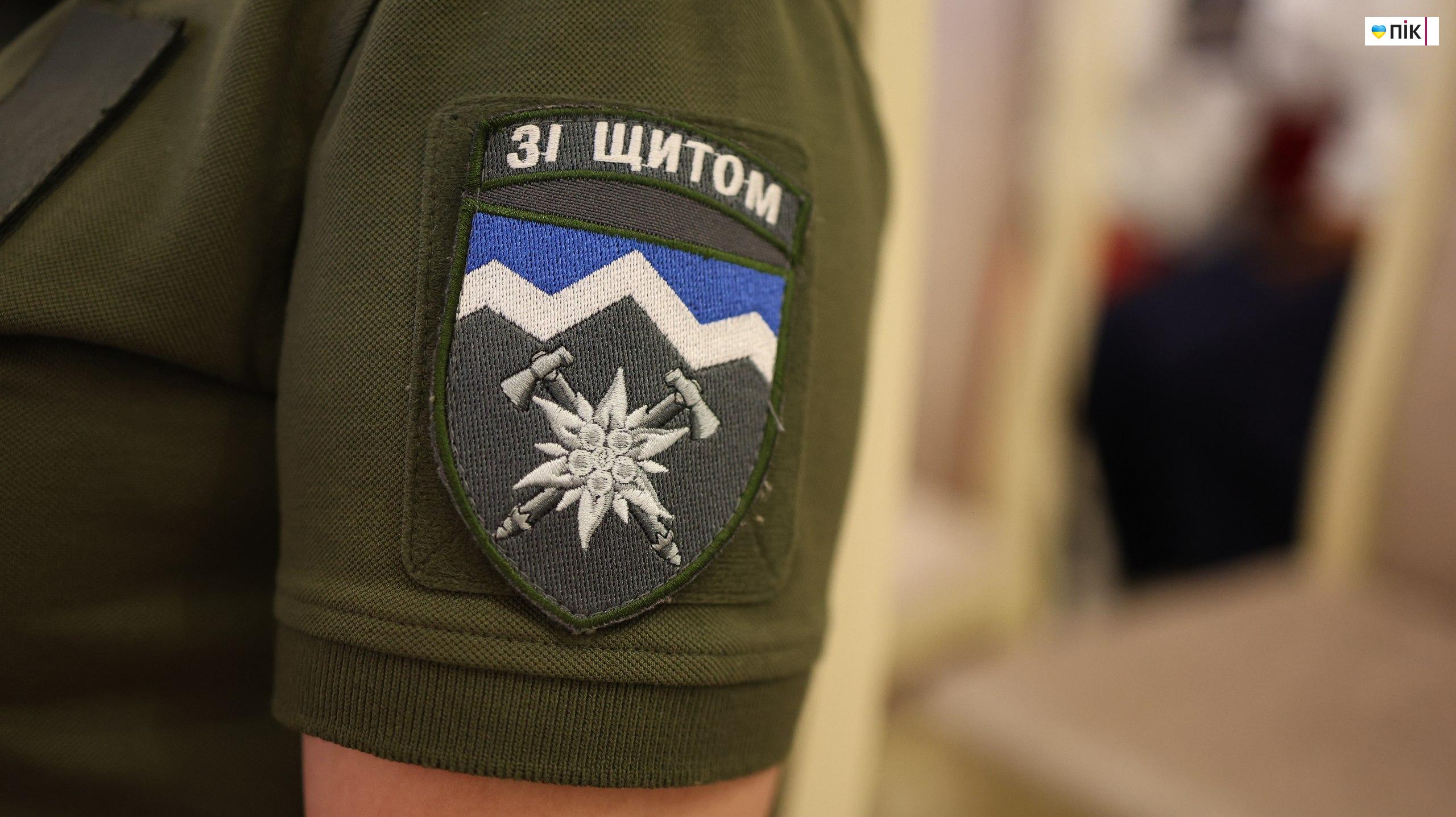 Понад 5 мільйонів зібрали на благодійному аукціоні на Івано-Франківщині (ФОТОРЕПОРТАЖ) 46 photo 5280937916119515359 w 1