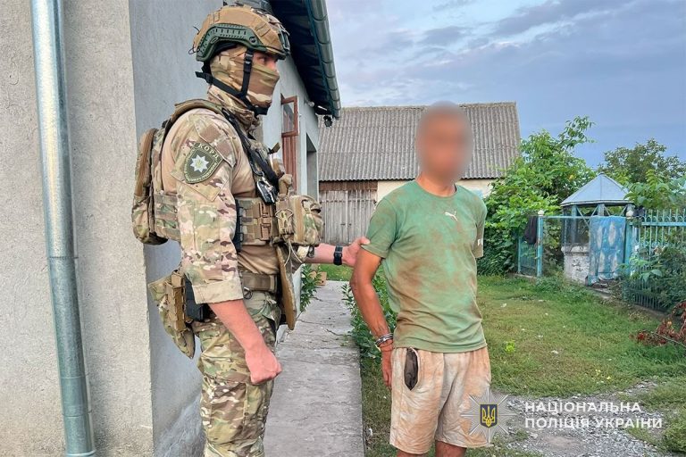 На Тернопільщині двоє чоловіків напали на ветерана війни і вчинили стрілянину (ФОТО) 6 v8 3ba244d186991a7b9d287e497ac4cd2a