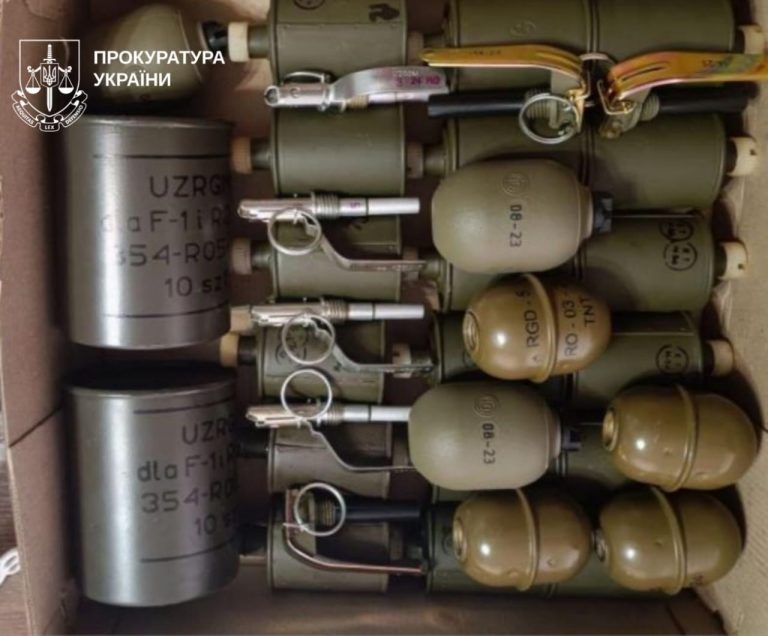 У Коломийському та Косівському районах викрили торговців зброєю 8 543165890 812307764476506 6588803207244534189 n