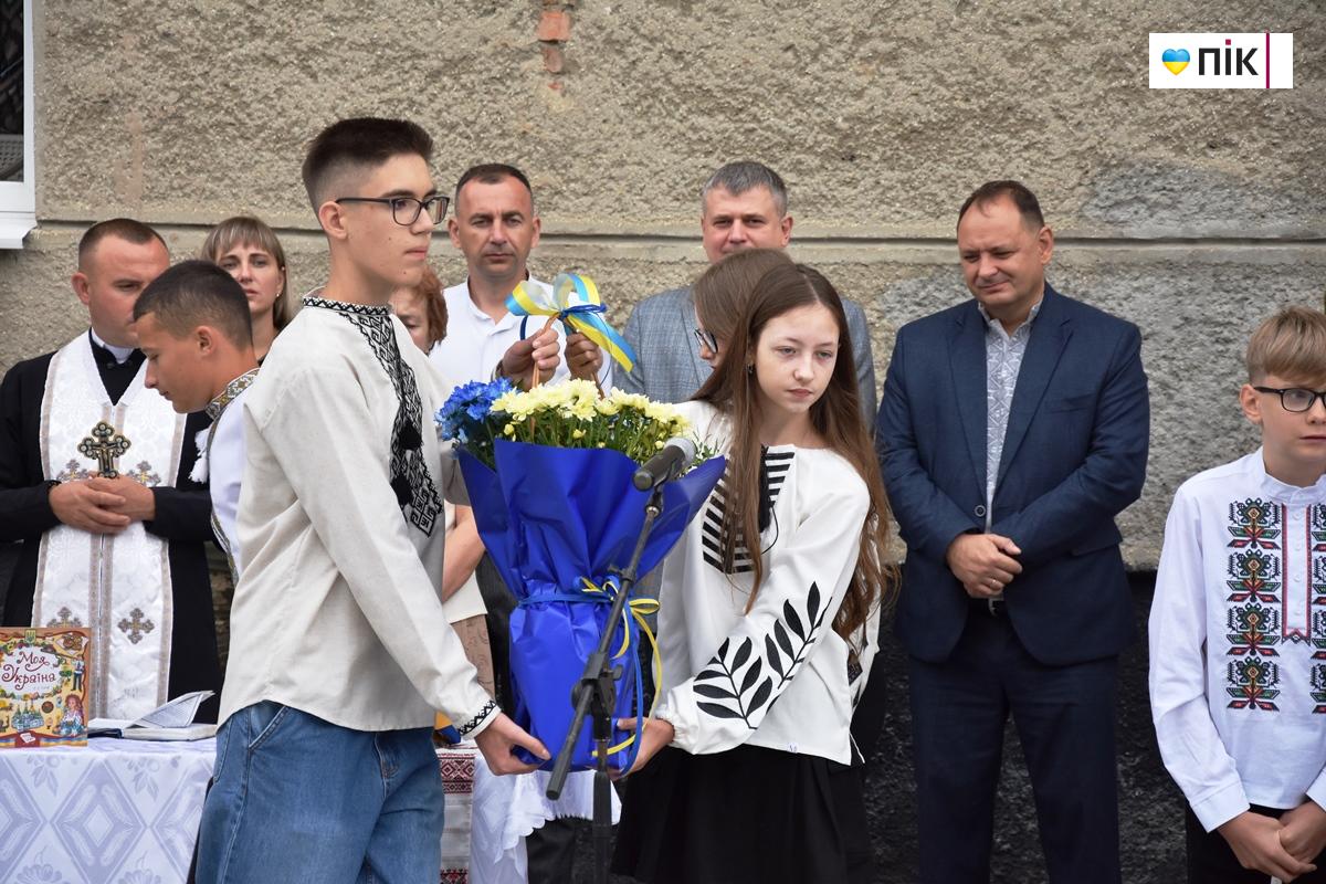 День знань-2025: у Франківських ліцеях пролунав перший дзвоник (ФОТО) 27 DSC 0684