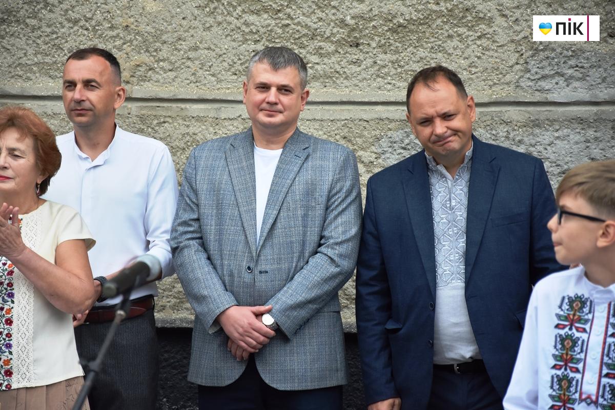 День знань-2025: у Франківських ліцеях пролунав перший дзвоник (ФОТО) 29 DSC 0693