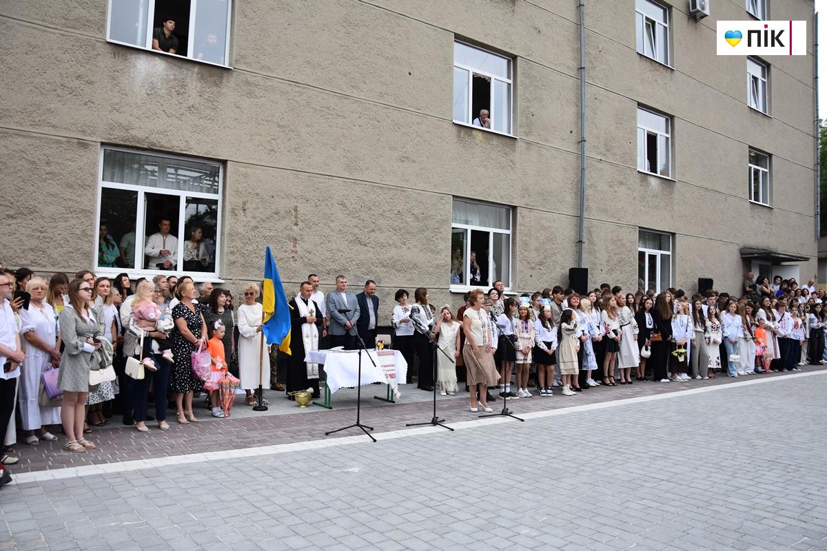 День знань-2025: у Франківських ліцеях пролунав перший дзвоник (ФОТО) 32 DSC 0716