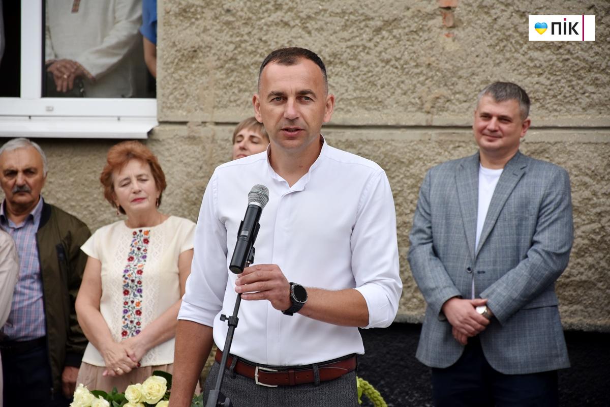 День знань-2025: у Франківських ліцеях пролунав перший дзвоник (ФОТО) 44 DSC 0839