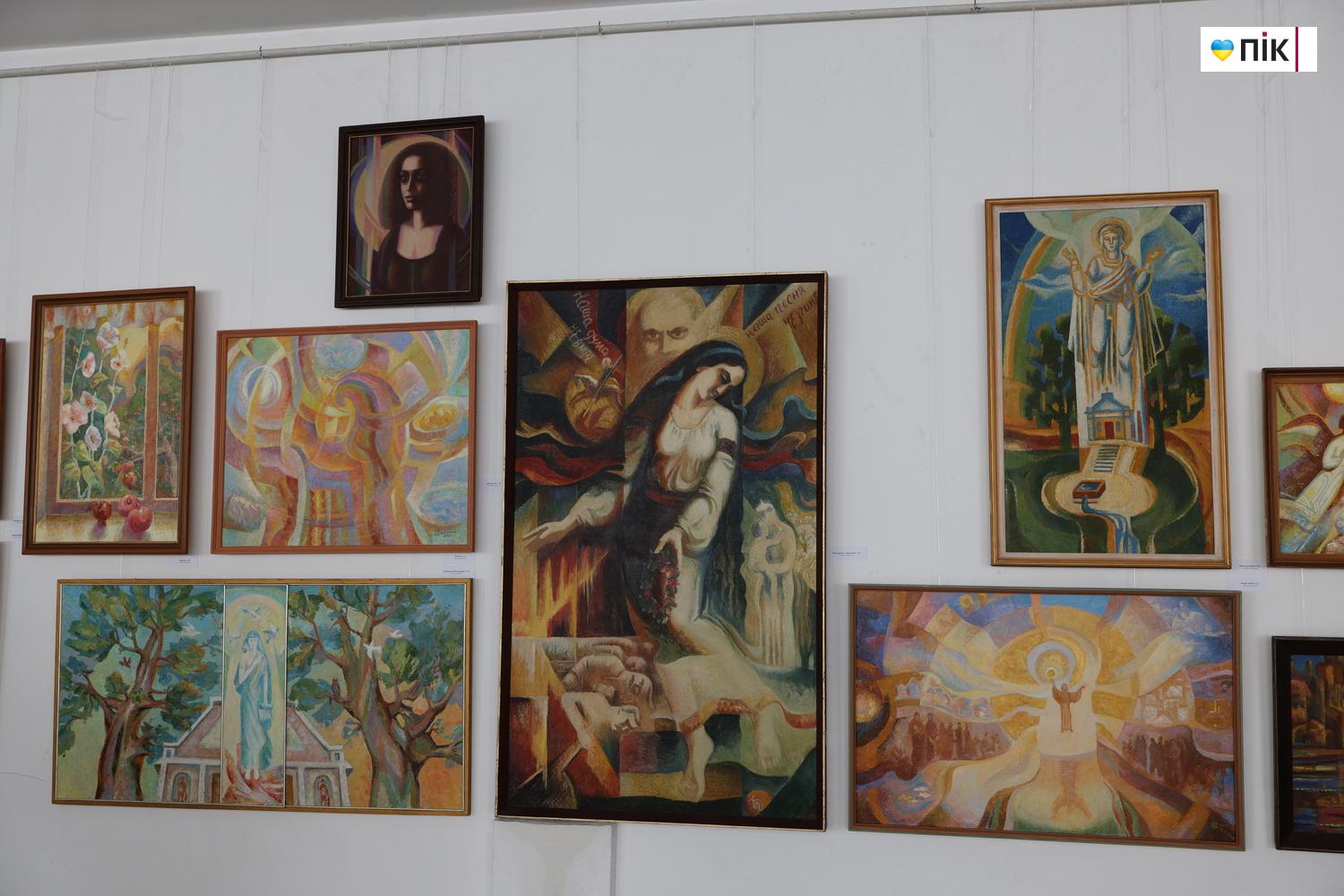 Люди Прикарпаття: на виставці Олега Заставного «Світло без тіні» (ФОТО) 4 G71A3872 resize