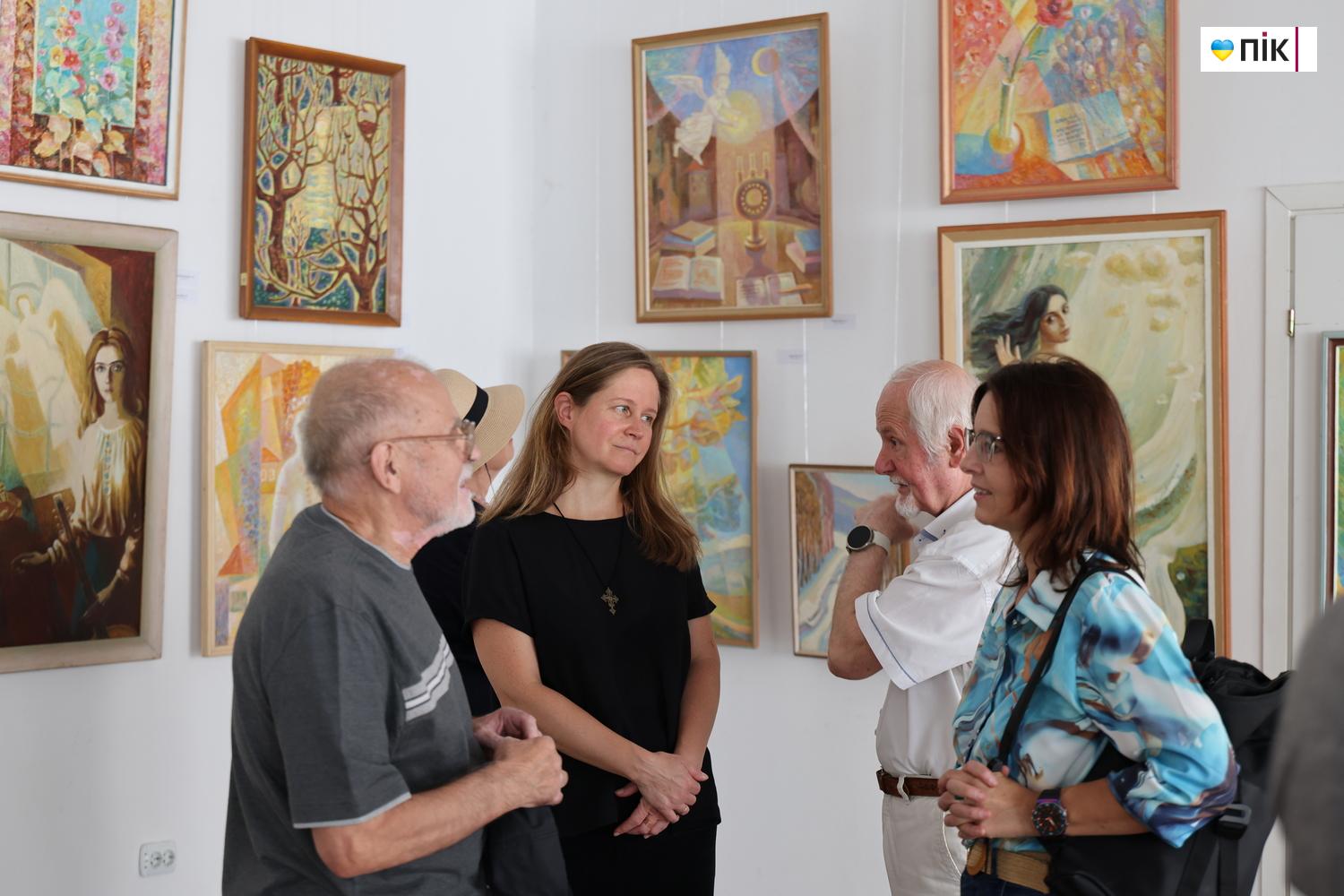 Люди Прикарпаття: на виставці Олега Заставного «Світло без тіні» (ФОТО) 10 G71A3875 resize