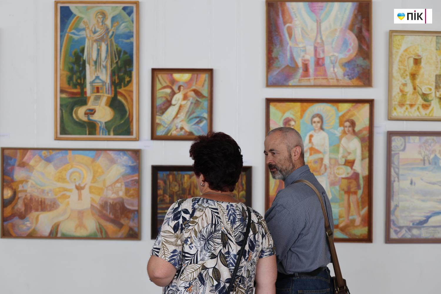 Люди Прикарпаття: на виставці Олега Заставного «Світло без тіні» (ФОТО) 12 G71A4255 resize