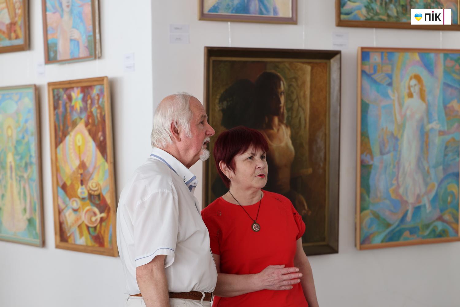 Люди Прикарпаття: на виставці Олега Заставного «Світло без тіні» (ФОТО) 13 G71A4288 resize