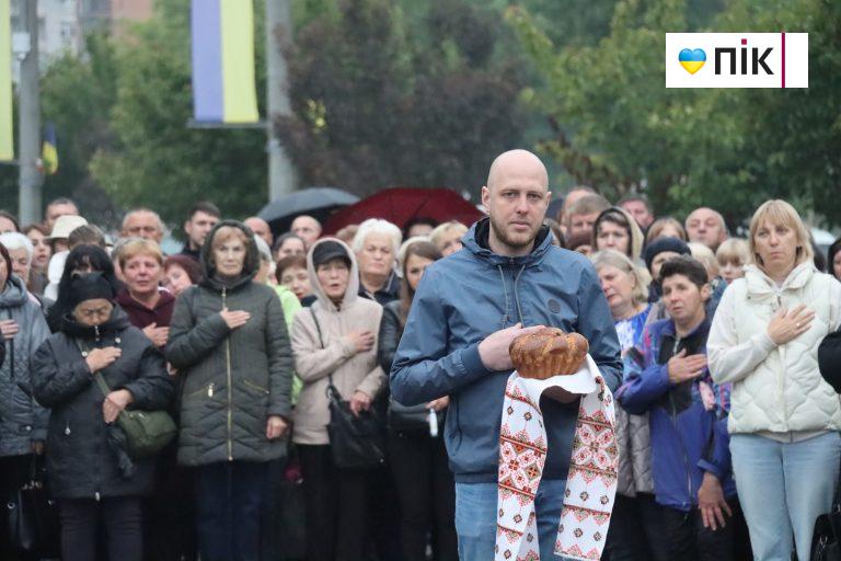У Калуші зустріли Ярослава Гелема, який повернувся з полону (ФОТО, ВІДЕО) 1 IMG 20250924 202837 682