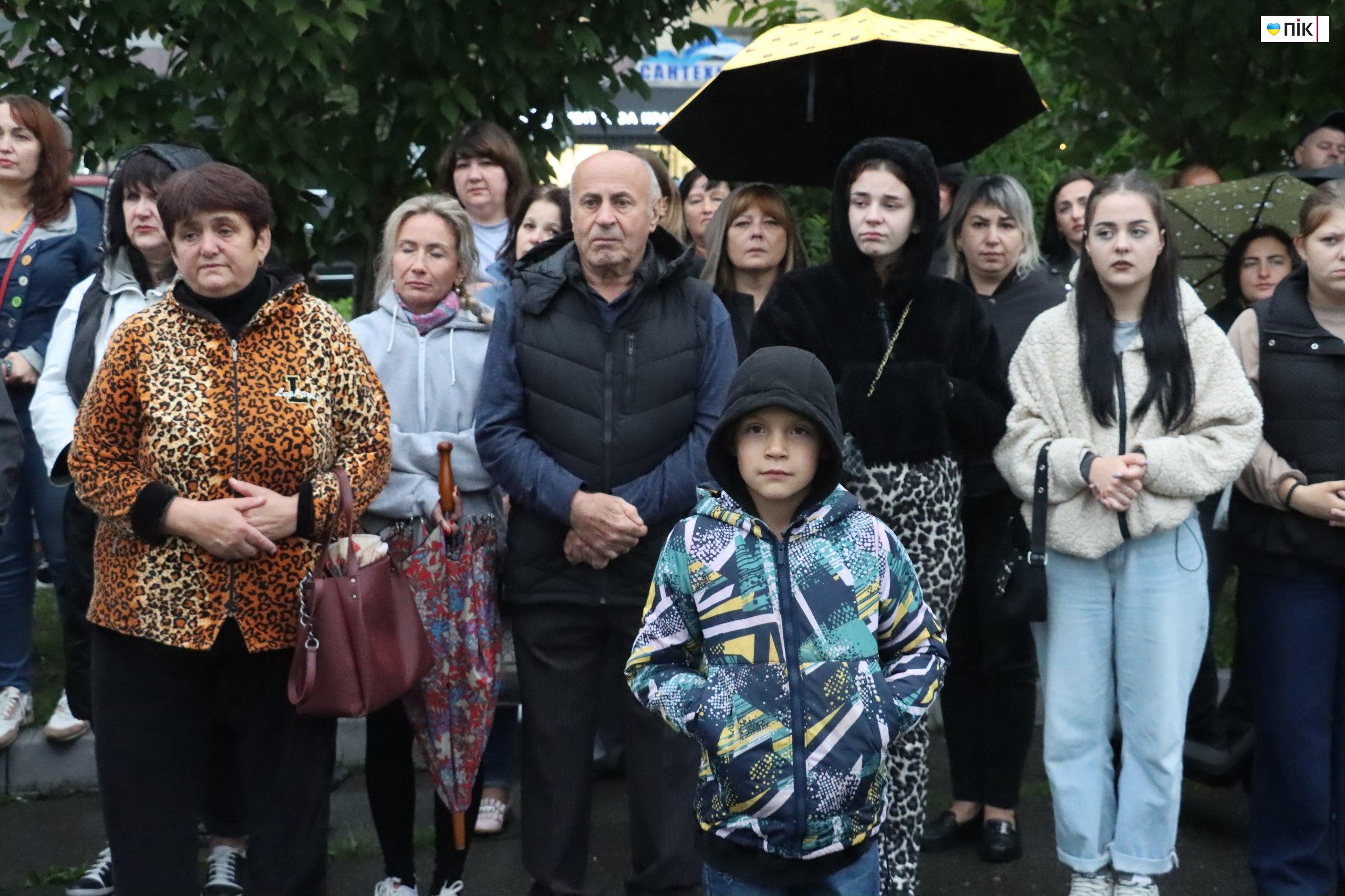 У Калуші зустріли Ярослава Гелема, який повернувся з полону (ФОТО, ВІДЕО) 14 IMG 20250924 213059 124