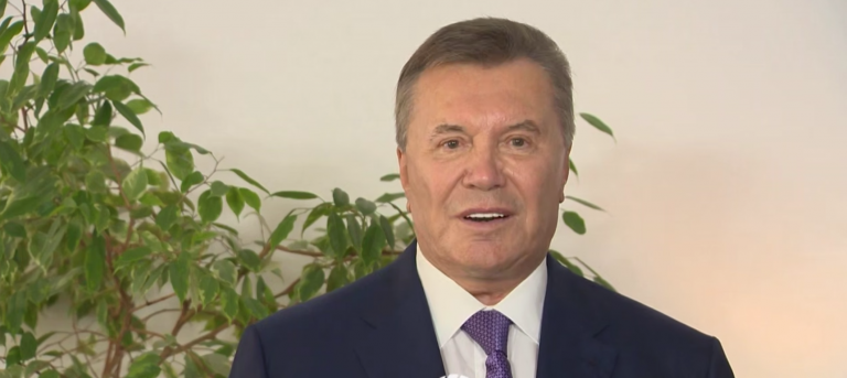 "Де зуби робив?": соцмережі вибухнули мемами після відео Януковича (ФОТО) 1 Znimok ekrana 2025 09 01 215702