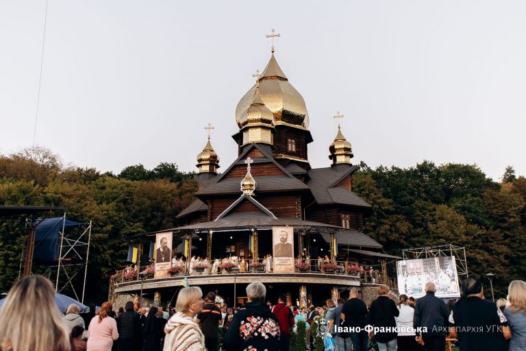 У Погоні на Франківщині відбулася ювілейна проща вервиці (ФОТО)