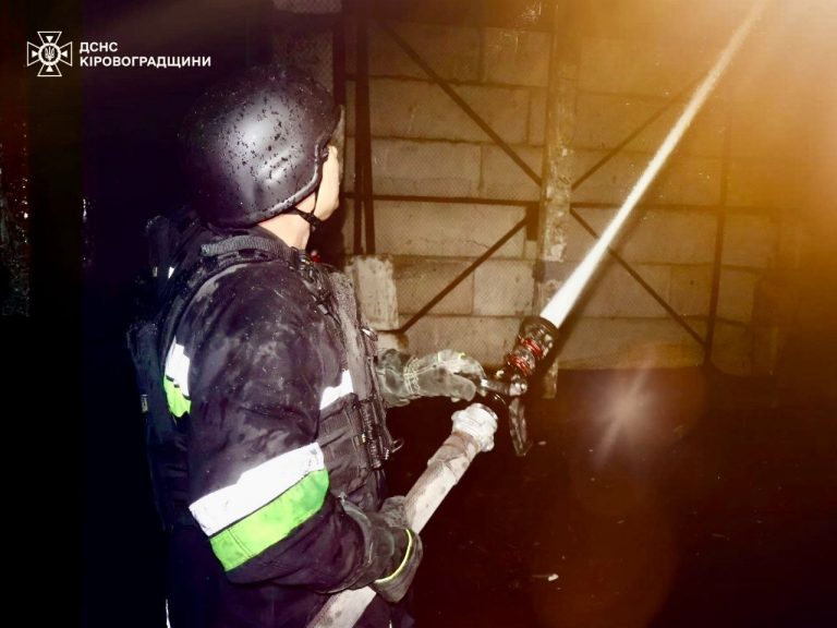 На Кіровоградщині ворог дронами атакував об'єкти інфраструктури (ФОТО) 10 photo 2025 09 17 07 23 28 2