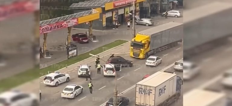 На Тернопільщині п’яний працівник ТЦК скоїв кілька ДТП та намагався втекти від поліції (ВІДЕО) 8 photo 2025 09 18 09 19 23