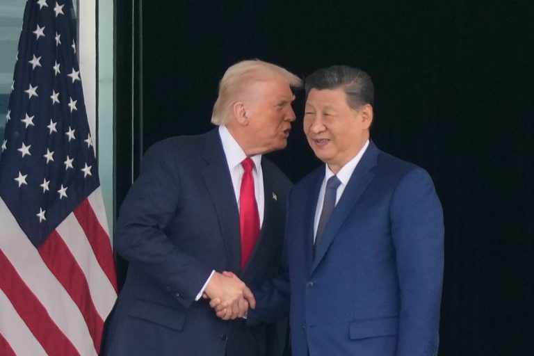 Трамп зустрівся з Сі: що обговорювали та чого очікувати далі 12 111 4