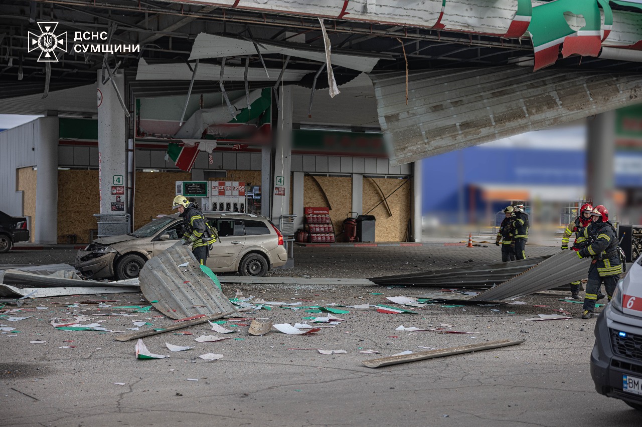 Росіяни вдарили дроном по АЗС у Сумах: є постраждалі (ВІДЕО) 3 572333827 1261402649360955 3649477922066424794 n